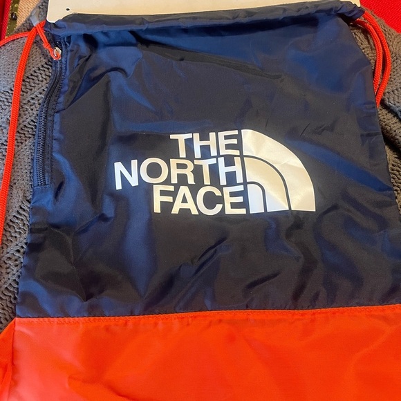 🆕 The North Face Sack Pack / Cinch Sack - Picture 2 of 5